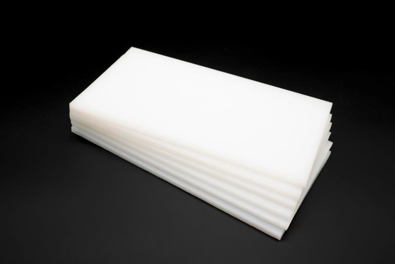 PP風(fēng)管應(yīng)力應(yīng)變的集中性